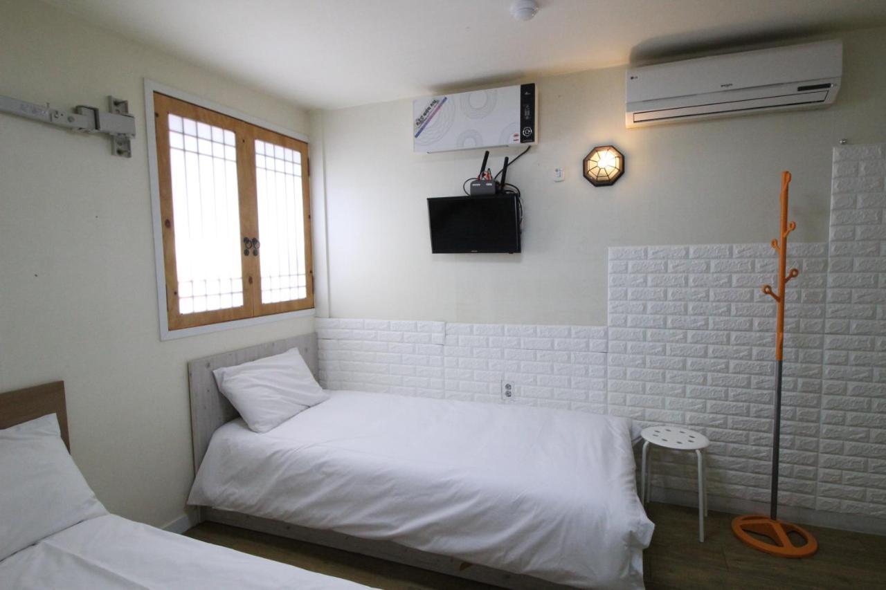 Hotel Ivory Сеул Экстерьер фото