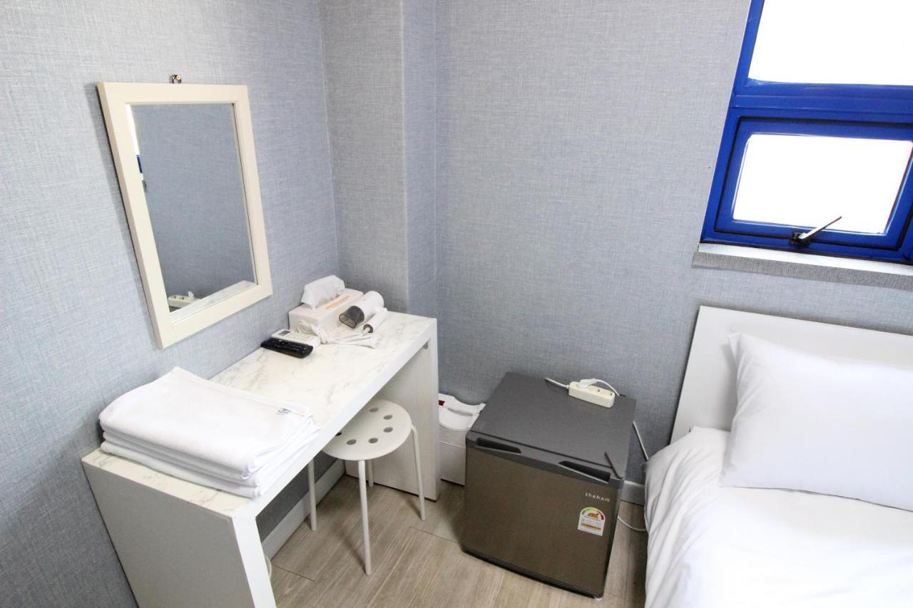 Hotel Ivory Сеул Экстерьер фото