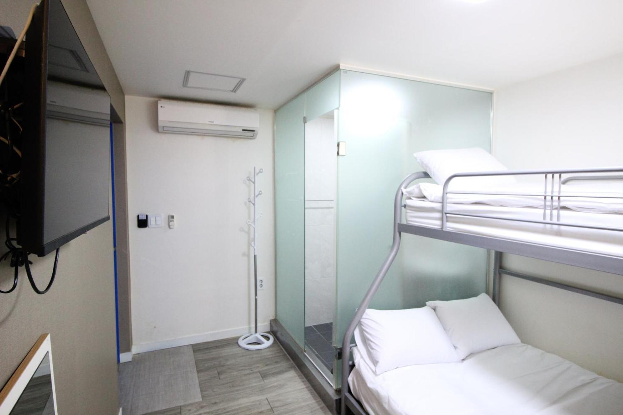 Hotel Ivory Сеул Экстерьер фото